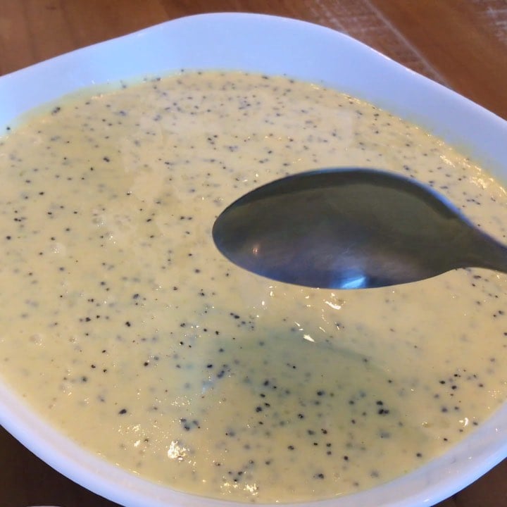 Mousse de maracujá com limão