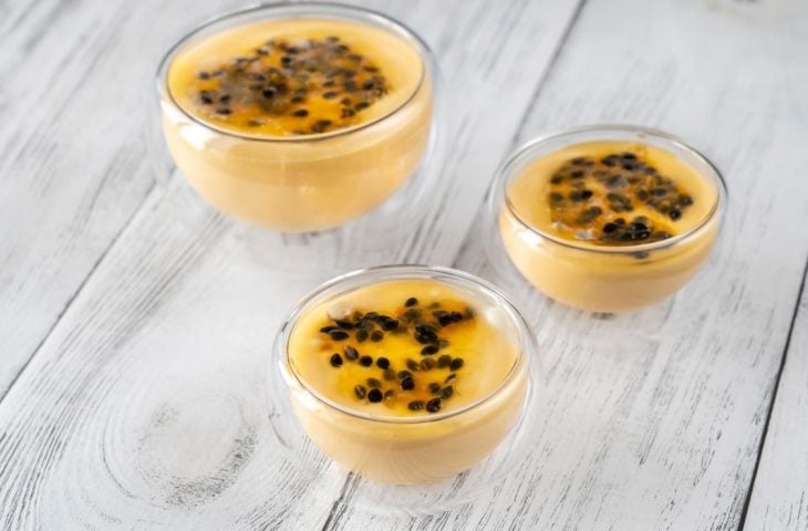 Mousse de maracujá sem lactose