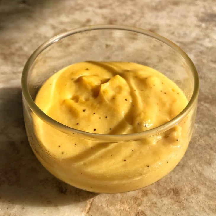 Mousse de maracujá vegano