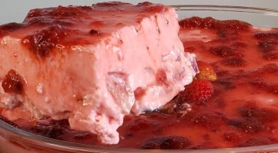 Mousse de morango com cream cheese