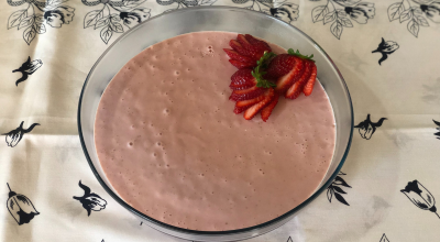 Mousse de morango simples
