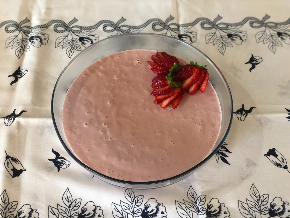 Mousse de morango simples