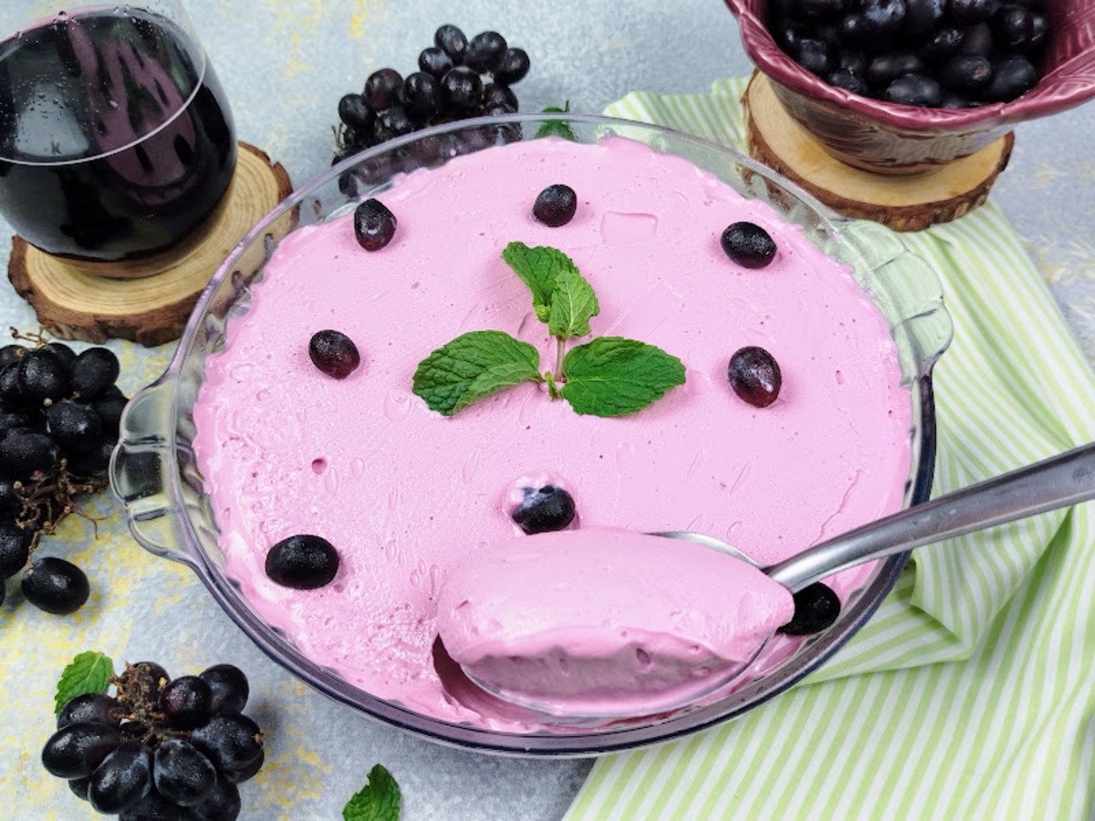Mousse de uva com Tang