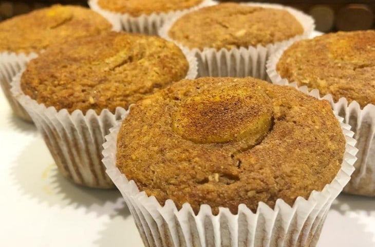 Muffin de banana com aveia e mel