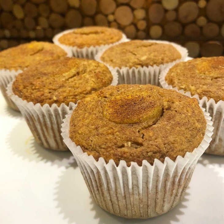 Muffin de banana com aveia e mel