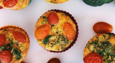 Muffin de brócolis com espinafre
