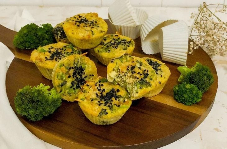 Muffin low carb de brócolis