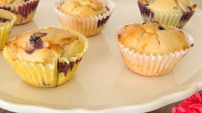Muffins de blueberry com limão siciliano