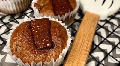 Muffins fit de banana com chocolate