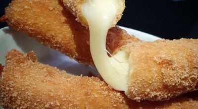 Mussarela sticks