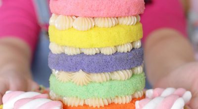 Naked cake arco-íris