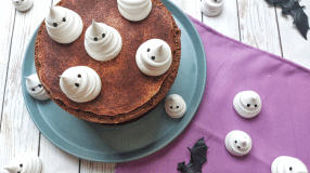 Naked cake chocolatudo de Halloween