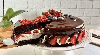 Naked cake de chocolate