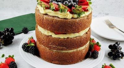Naked cake de frutas