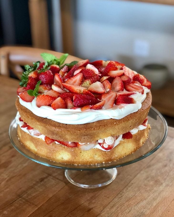 Naked cake de merengue