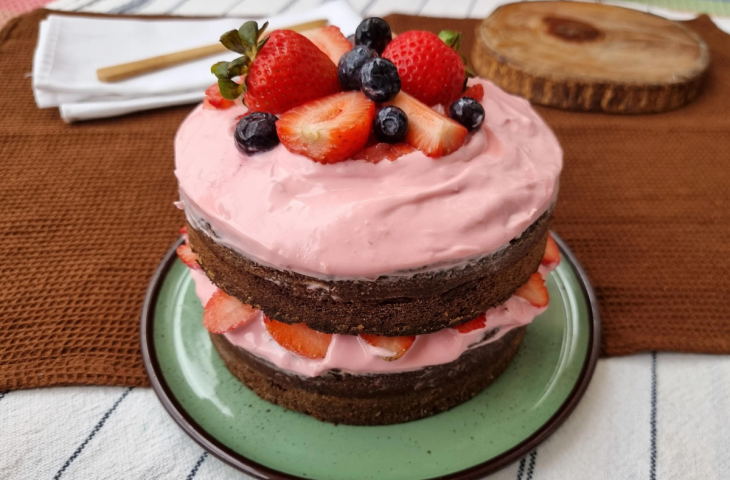 Naked cake