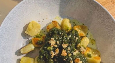 Nhoque ao molho pesto vegano