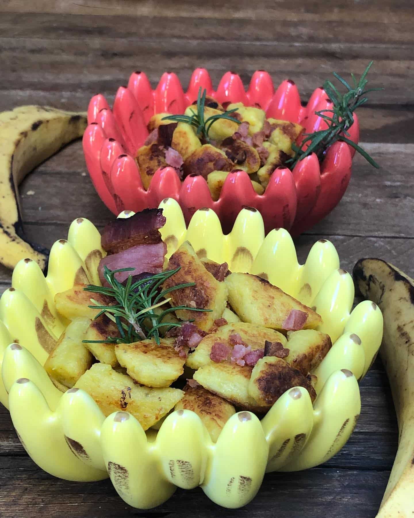 Nhoque de banana-da-terra com bacon