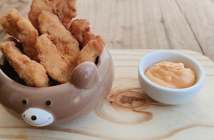 Nuggets de frango com parmesão