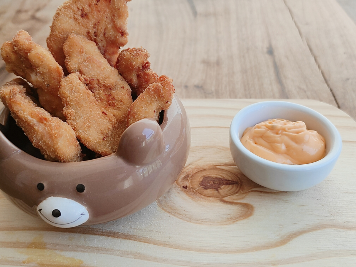 Nuggets de frango com parmesão
