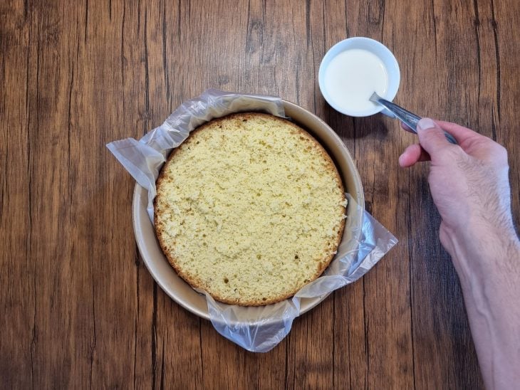 Bolo de coco com doce de leite - Passo a Passo