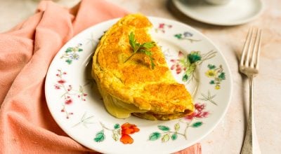Omelete com ovo e queijo