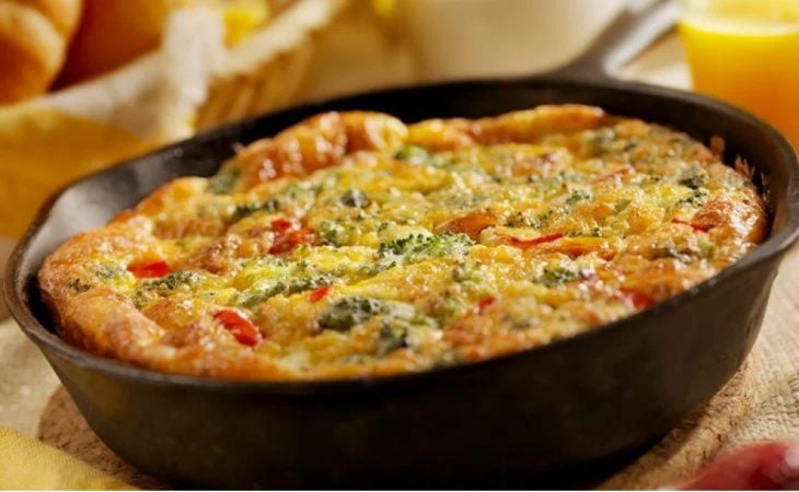 Omelete de frango de forno