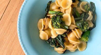 Orecchiette ao alho e óleo com brócolis