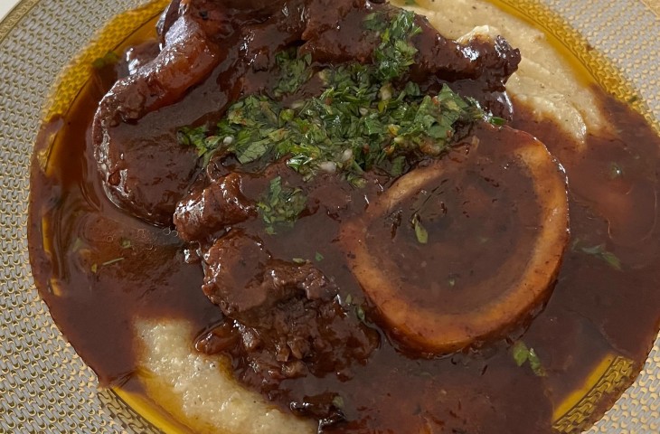 Ossobuco com polenta cremosa