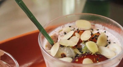 Overnight oats de frutas vegana