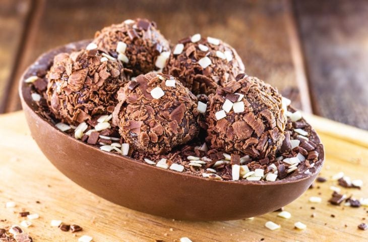 Ovo de Páscoa de caramelo