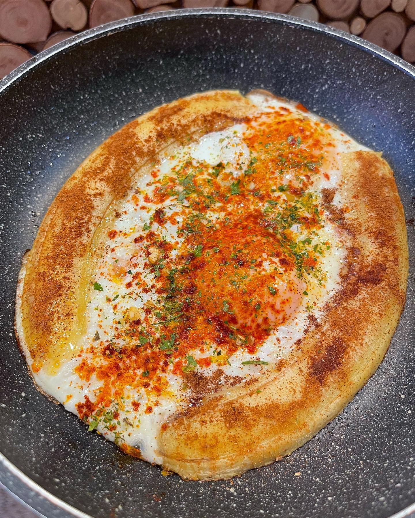 ovo-frito-com-banana-receiteria