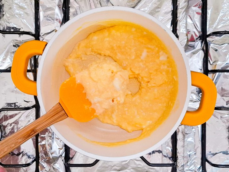 Ovo cremoso na panela.