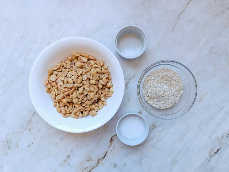 Ingredientes na bancada.