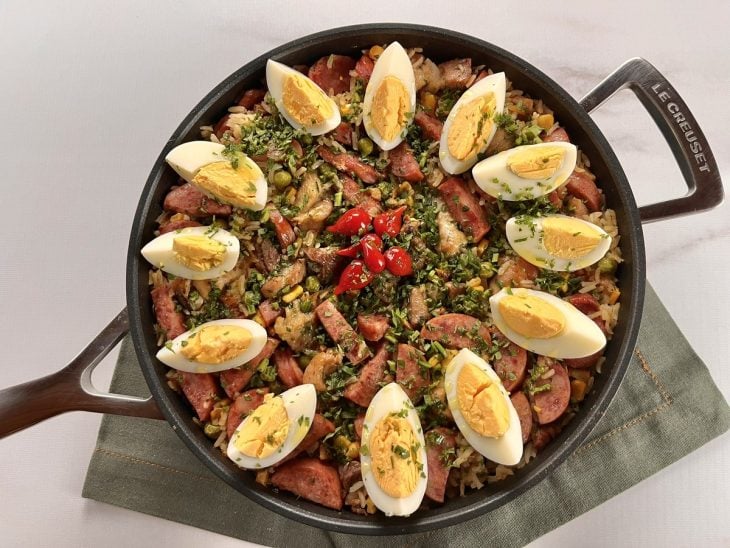 Paella caipira finalizada.