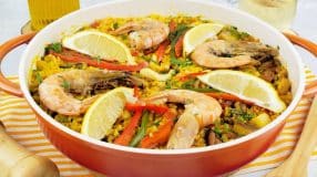 Paella de frutos-do-mar