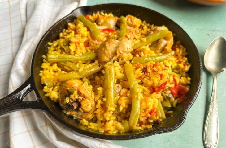 Paella valenciana