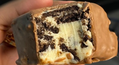 Palha italiana de Oreo com chocolate