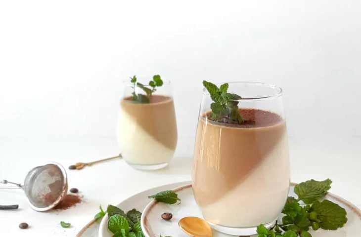 Panna cotta de café e baunilha