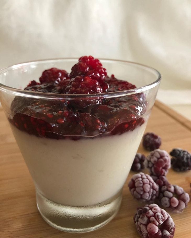 Panna cotta de leite de coco