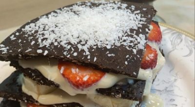 Panqueca de cacau low carb recheada
