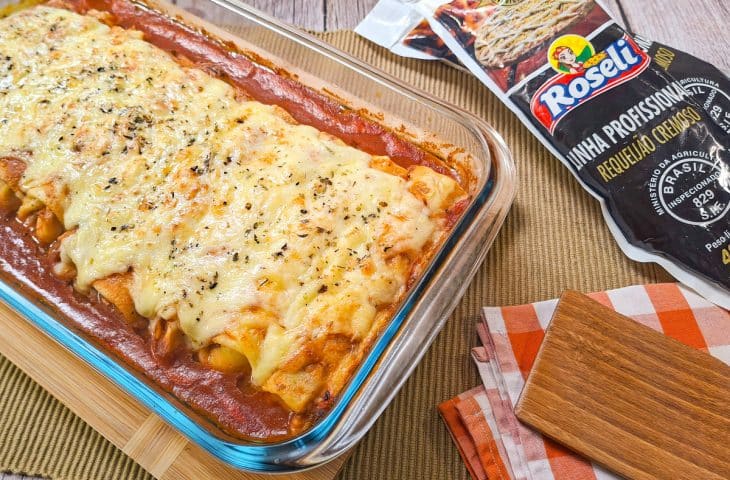 Panqueca de forno com molho cremoso
