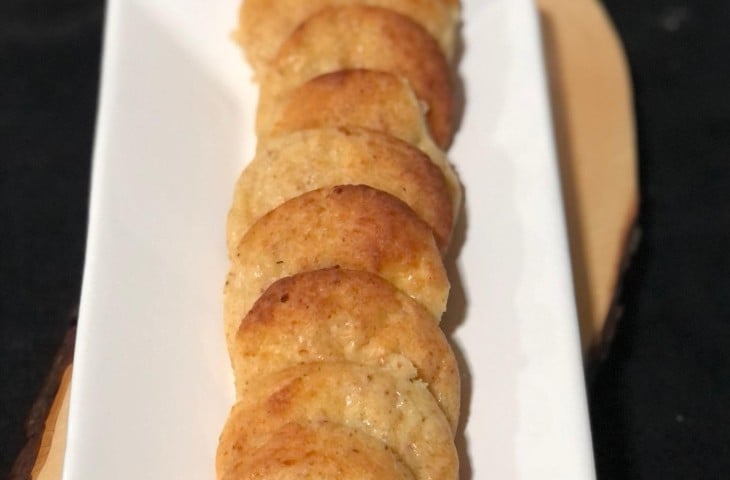 Panqueca de queijo e bacon