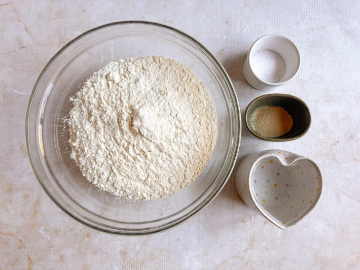 Ingredientes reunidos para o preparo da receita.