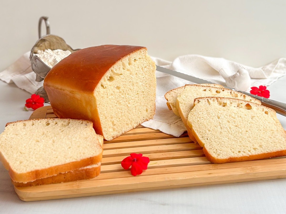 Pão caseiro fácil sem sovar