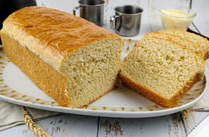 Pão caseiro simples e rápido