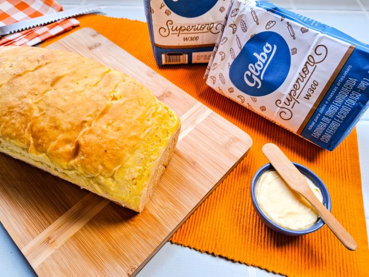 pão de abóbora cabotiá assado e finalizado.
