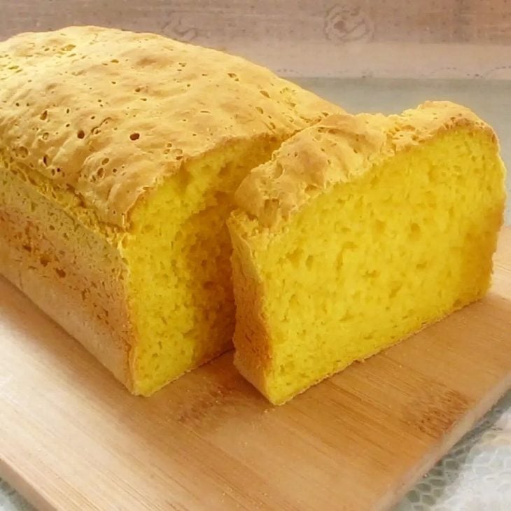 Pão de açafrão sem glúten