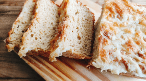 Pão de aveia com iogurte de liquidificador