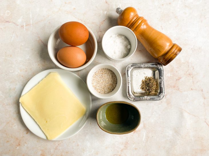 ingredientes para preparo de pão de aveia de frigideira.
